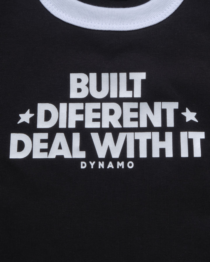 Crop Top Negro Built Diferent - Imagen 3